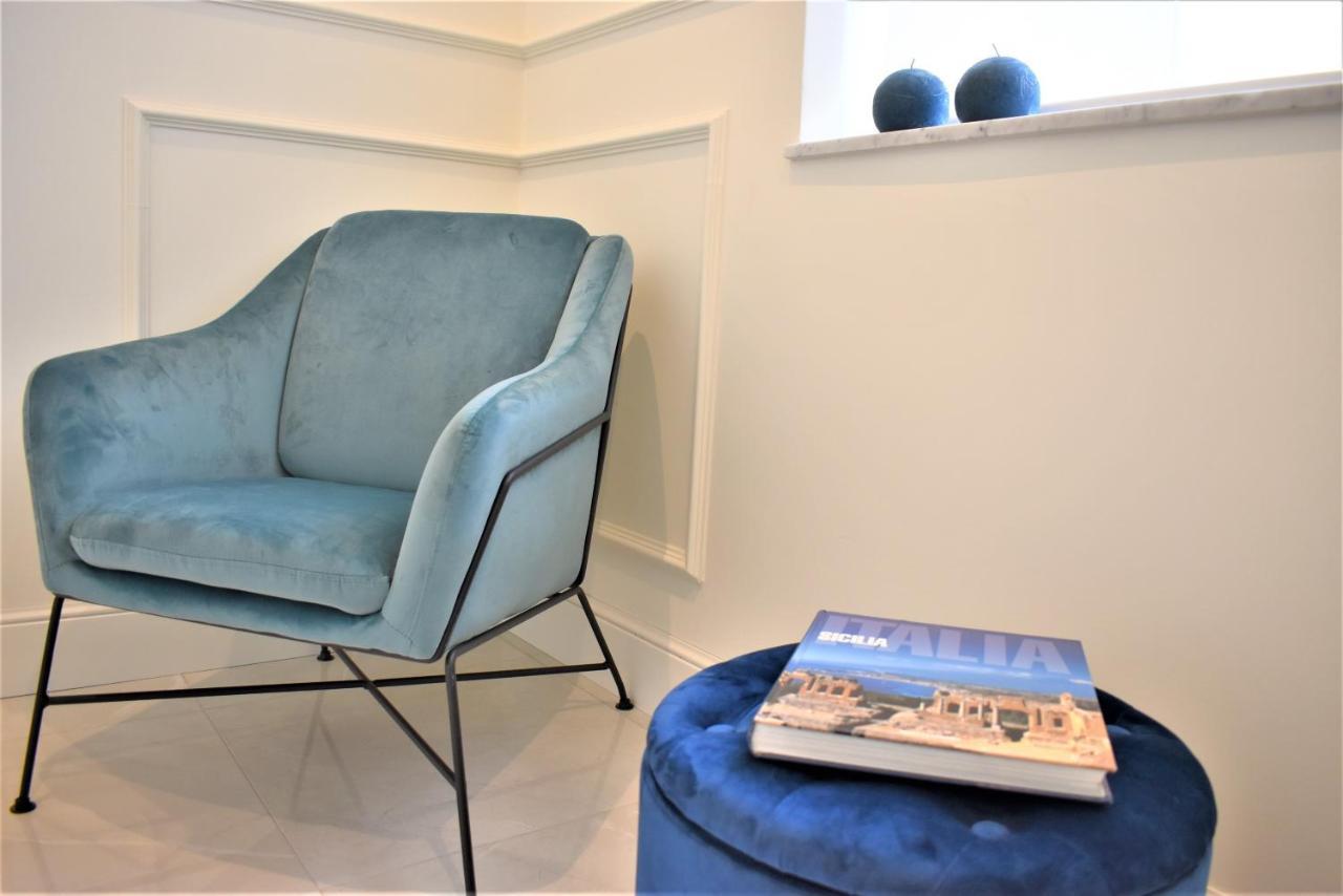 Catania Living Rooms Экстерьер фото